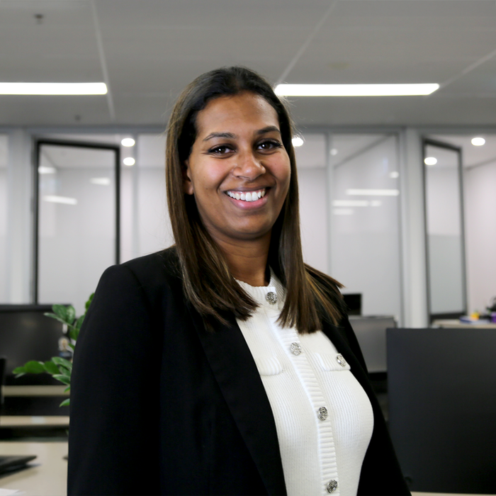 Roxanne Elie_Headshot_Tranzformd